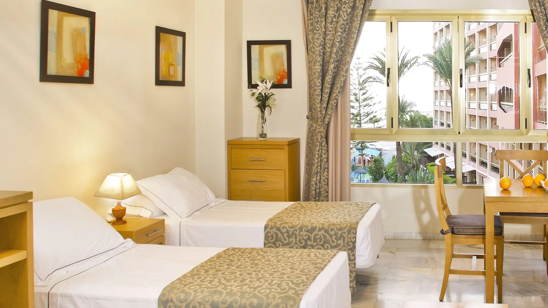 Sunset Beach Club Hotel Apartments Benalmadena