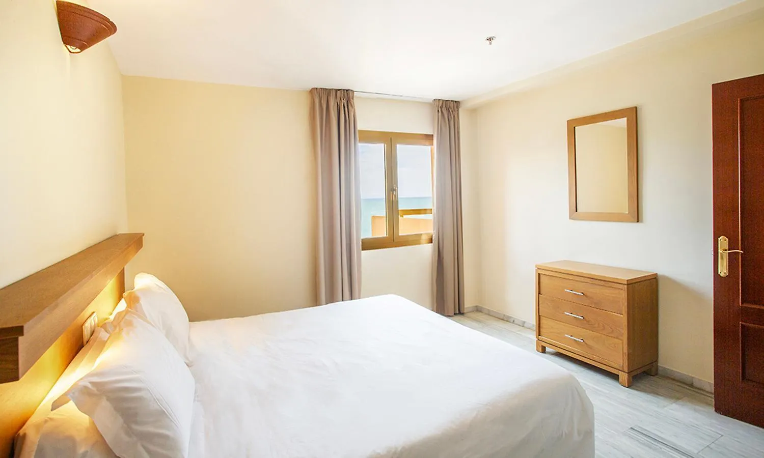 Sunset Beach Club Hotel Apartments Benalmadena Aparthotel